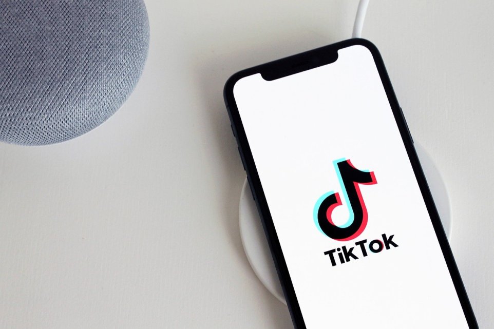 Su TikTok si può messaggiare: ecco come inviare messaggi in chat