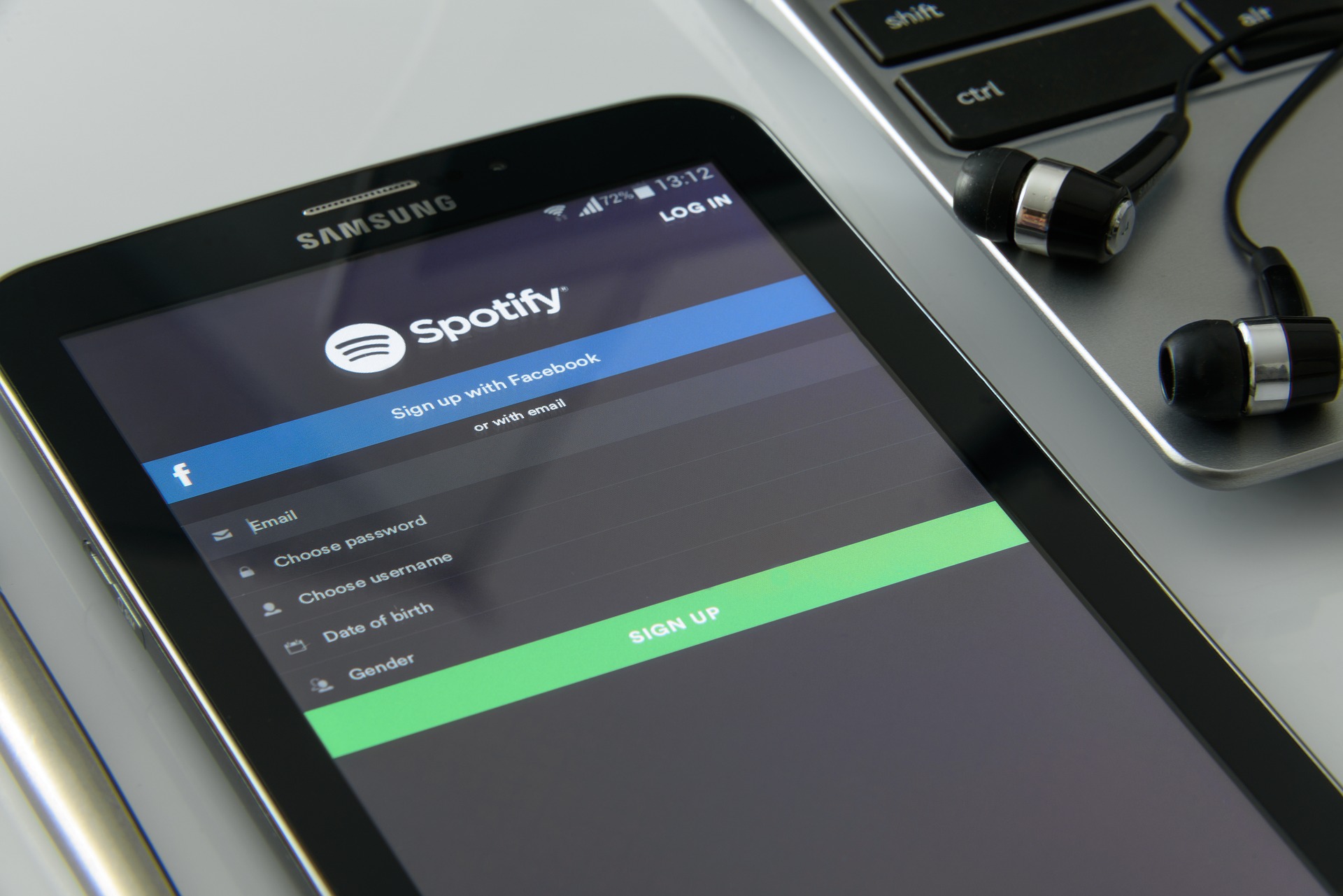Spotify introduce DJ Mixes per farti caricare musica da streammare ai tuoi fan