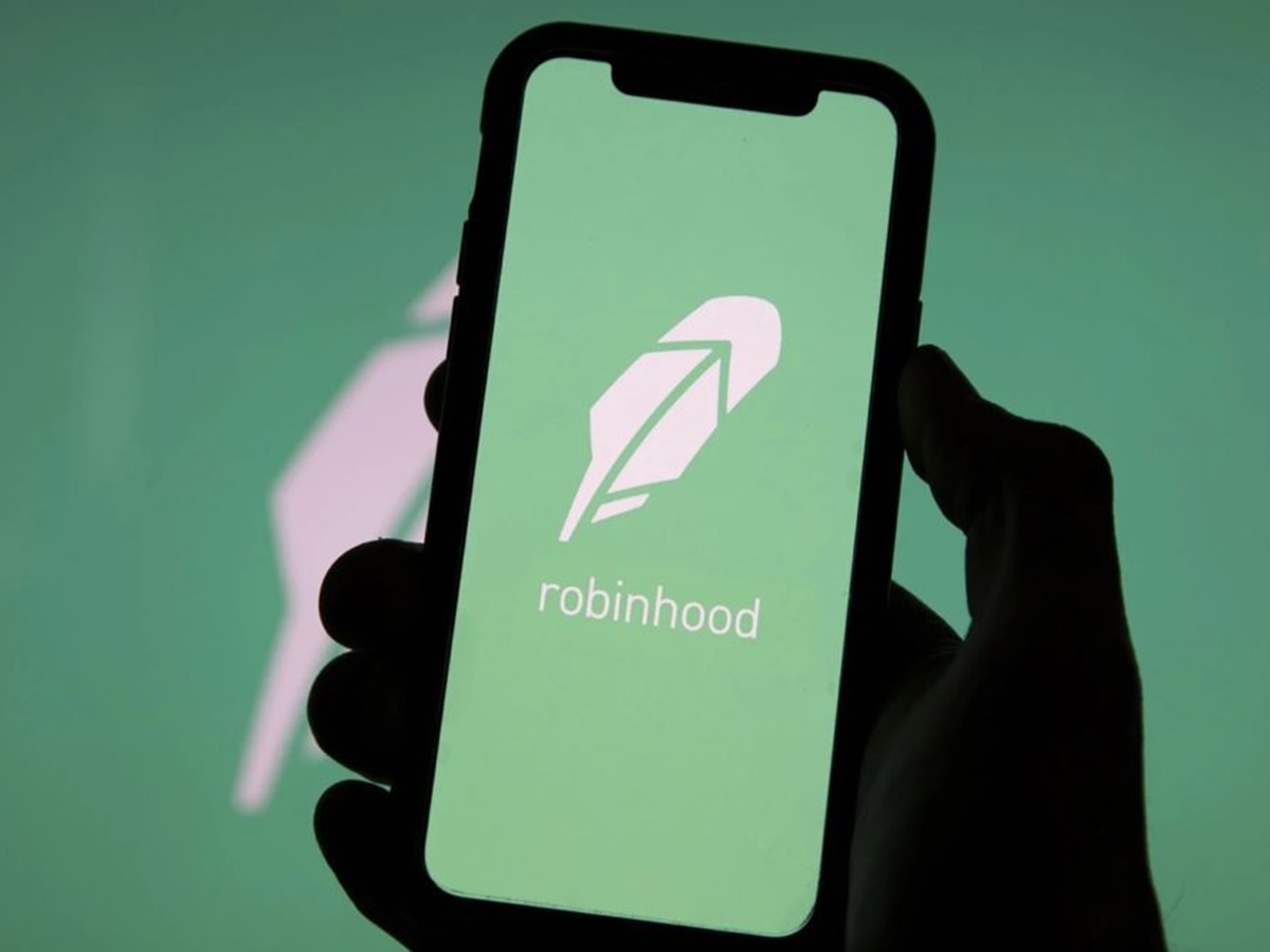 Robinhood hackerato: un pirata informatico detiene i dati di 7 milioni di persone