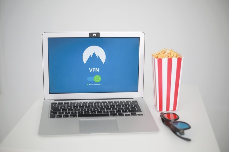 Le migliori VPN per sbloccare gli streaming esteri su Netflix e Prime Video